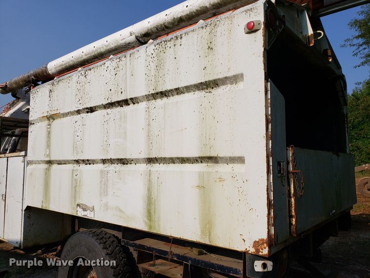 image for item DH2803 1992 GMC TopKick C6500 bucket truck