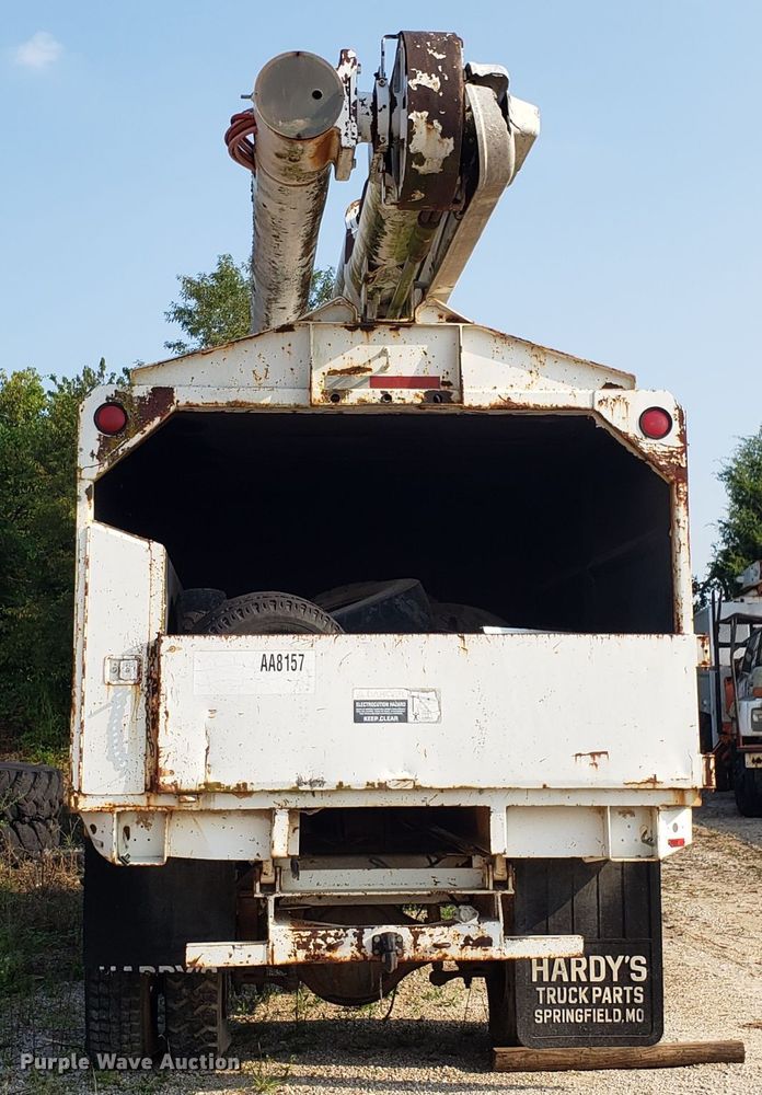 image for item DH2804 1993 Chevrolet Kodiak C6500 bucket truck