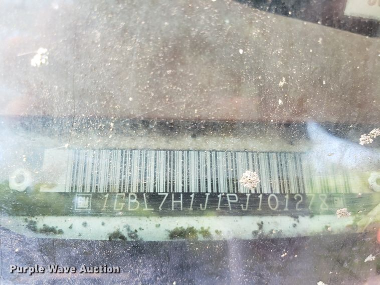 image for item DH2804 1993 Chevrolet Kodiak C6500 bucket truck