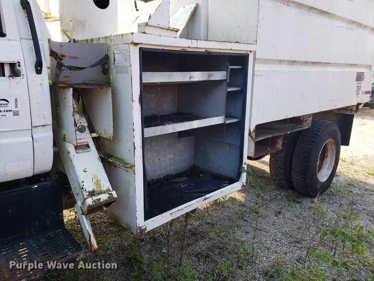 image for item DH2804 1993 Chevrolet Kodiak C6500 bucket truck