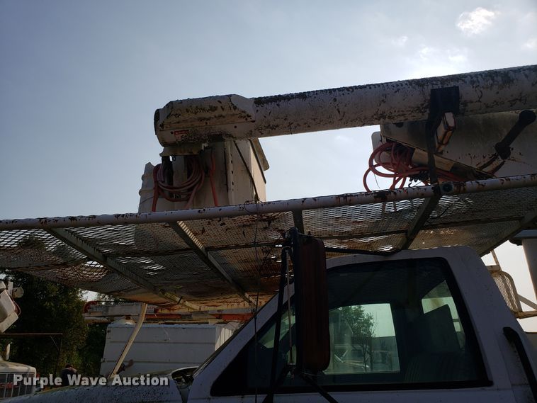 image for item DH2804 1993 Chevrolet Kodiak C6500 bucket truck