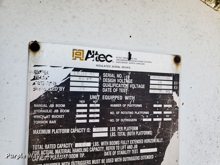 image for item DH2804 1993 Chevrolet Kodiak C6500 bucket truck