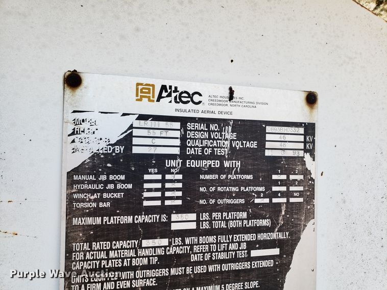 image for item DH2804 1993 Chevrolet Kodiak C6500 bucket truck