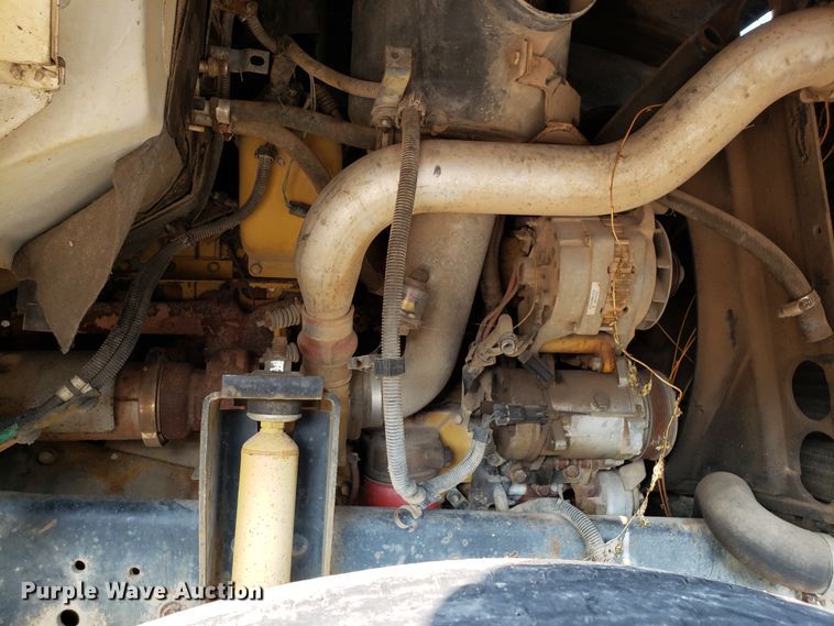 image for item DH2804 1993 Chevrolet Kodiak C6500 bucket truck