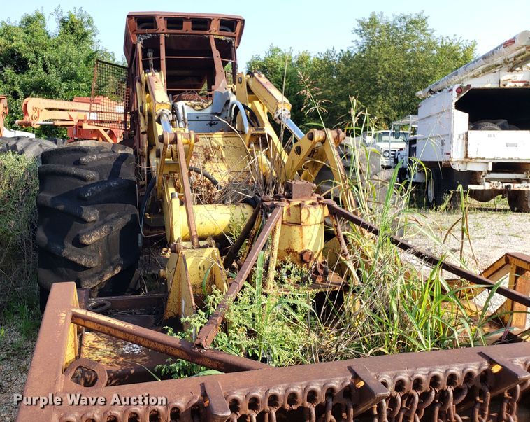 image for item DH2806 Hydro Ax 721E mulcher