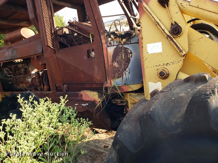 image for item DH2806 Hydro Ax 721E mulcher