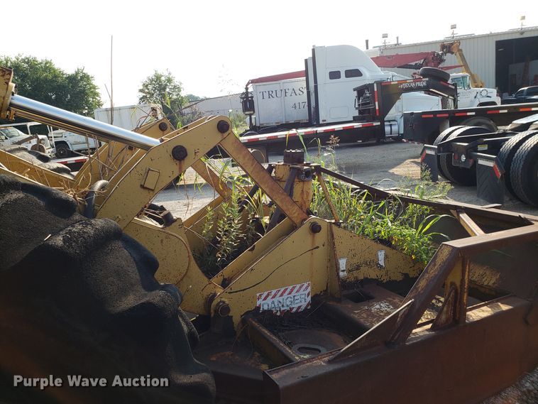 image for item DH2806 Hydro Ax 721E mulcher