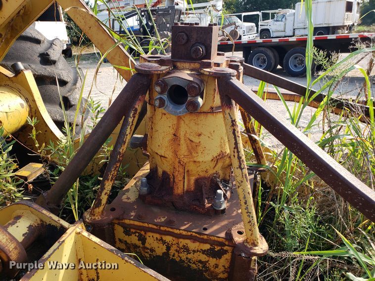 image for item DH2806 Hydro Ax 721E mulcher