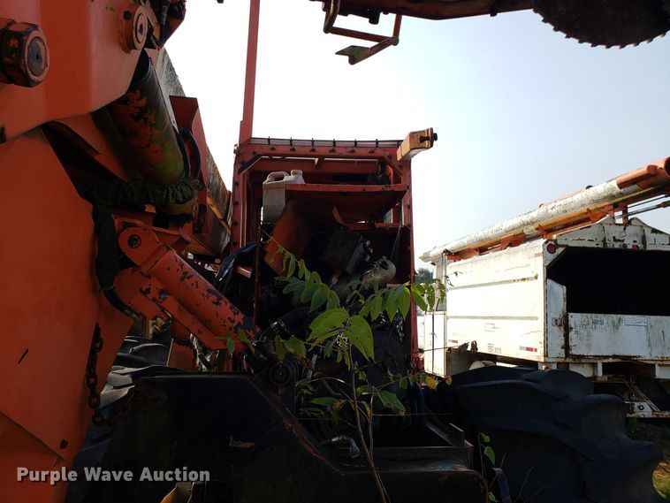 image for item DH2807 Timberland C45 skidder