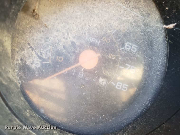 image for item DH2810 1990 Chevrolet C6000 chipper truck