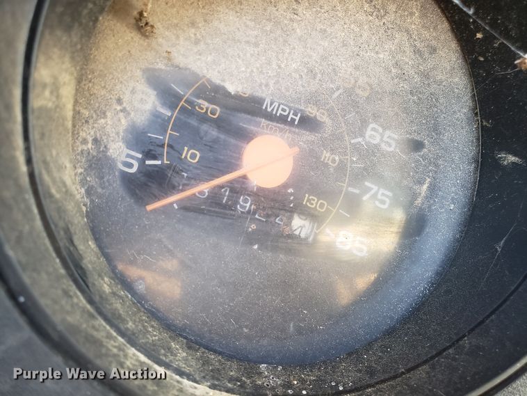 image for item DH2810 1990 Chevrolet C6000 chipper truck