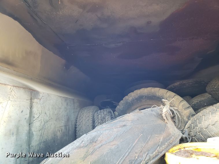 image for item DH2811 1985 GMC C6000 chipper truck