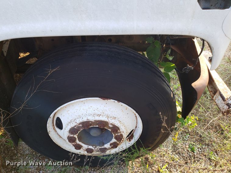 image for item DH2814 1991 Chevrolet Kodiak C6500 bucket tuck