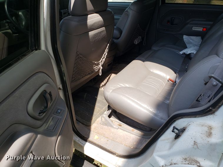 image for item DH2818 1999 GMC Yukon SUV