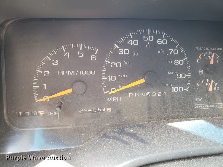 image for item DH2818 1999 GMC Yukon SUV