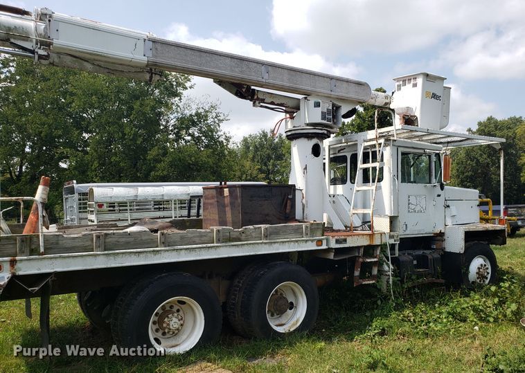 image for item DH2820 1965 Zeligson digger derrick truck