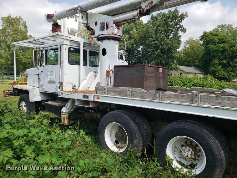 image for item DH2820 1965 Zeligson digger derrick truck