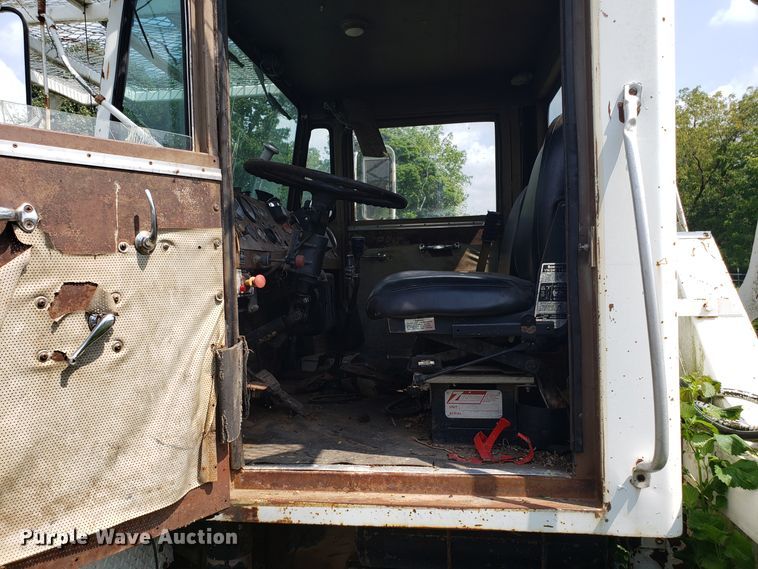 image for item DH2820 1965 Zeligson digger derrick truck