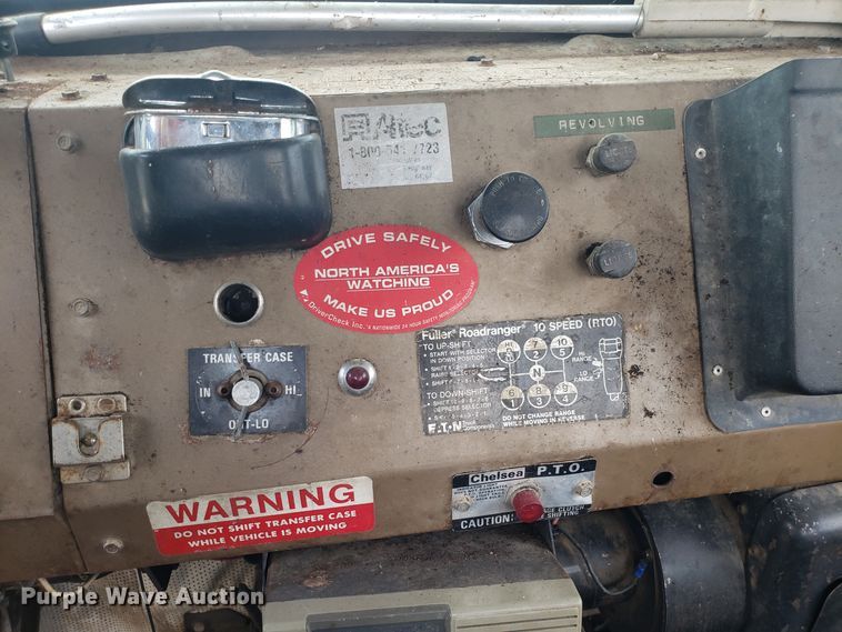 image for item DH2820 1965 Zeligson digger derrick truck