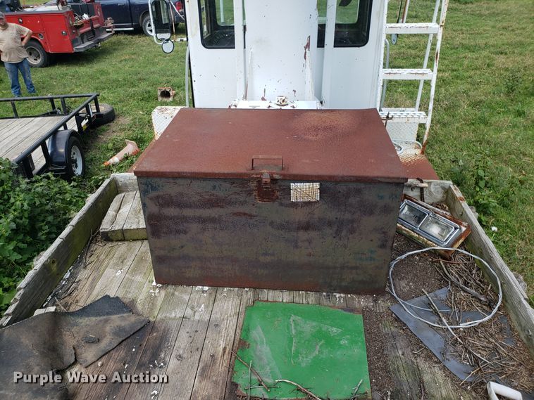 image for item DH2820 1965 Zeligson digger derrick truck