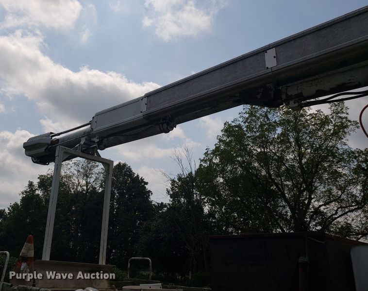 image for item DH2820 1965 Zeligson digger derrick truck