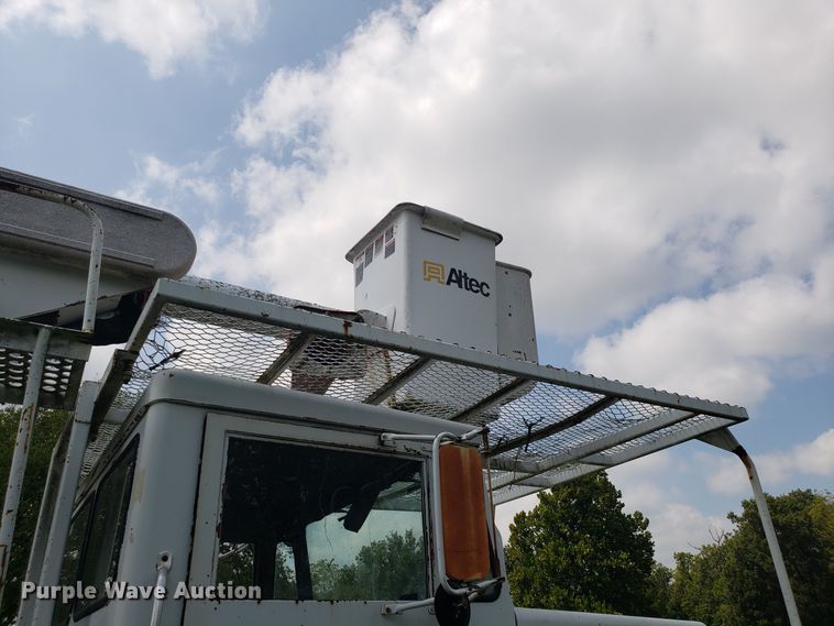 image for item DH2820 1965 Zeligson digger derrick truck