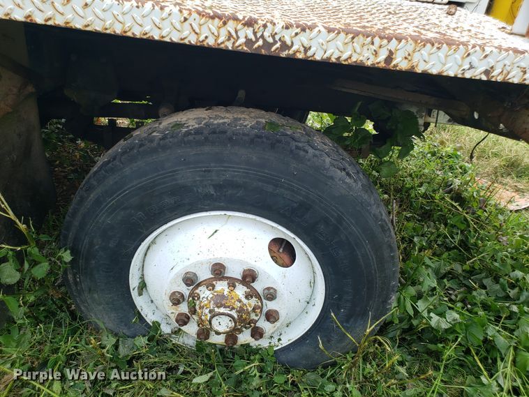 image for item DH2820 1965 Zeligson digger derrick truck