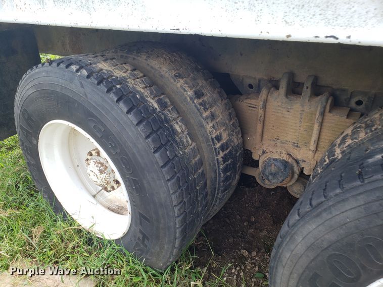 image for item DH2820 1965 Zeligson digger derrick truck