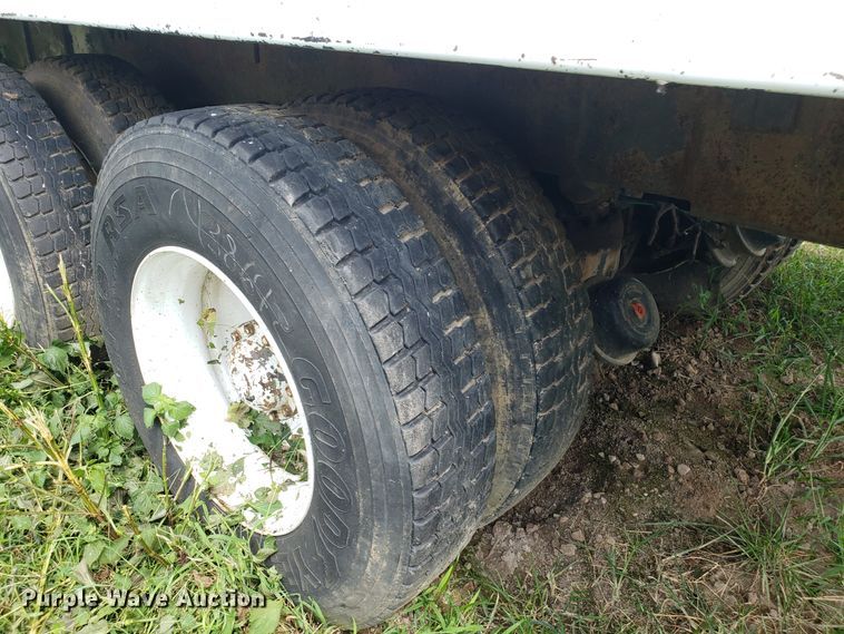 image for item DH2820 1965 Zeligson digger derrick truck