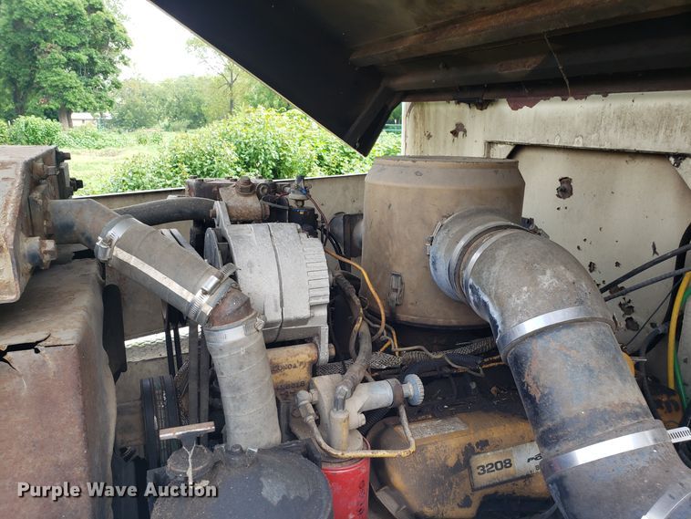 image for item DH2820 1965 Zeligson digger derrick truck