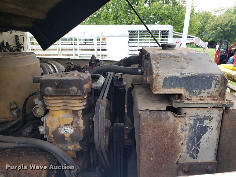 image for item DH2820 1965 Zeligson digger derrick truck