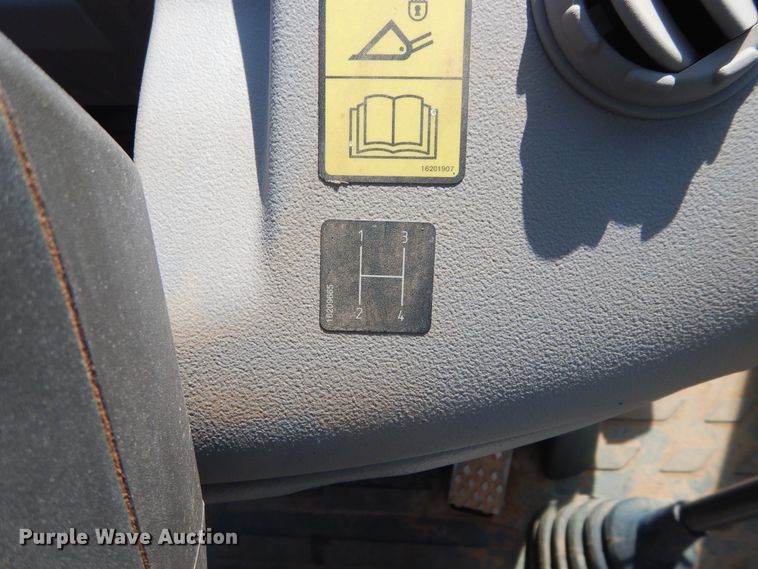 image for item DH3507 2012 Volvo BL70B backhoe