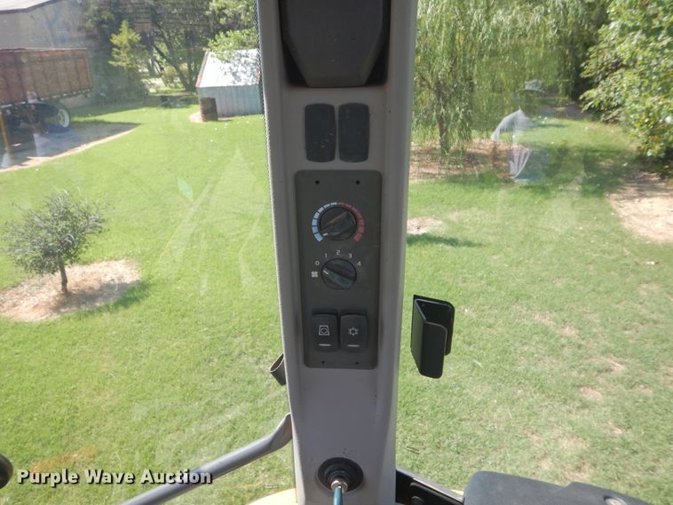 image for item DH3507 2012 Volvo BL70B backhoe