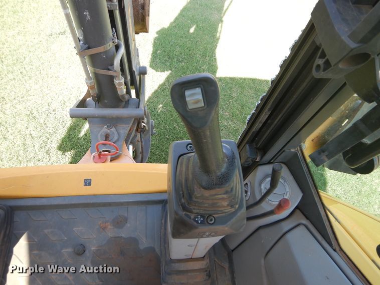 image for item DH3507 2012 Volvo BL70B backhoe
