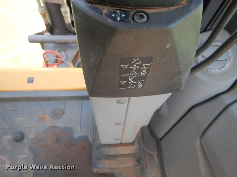 image for item DH3507 2012 Volvo BL70B backhoe