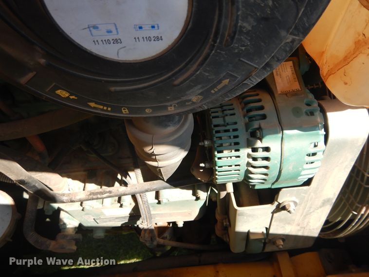 image for item DH3507 2012 Volvo BL70B backhoe