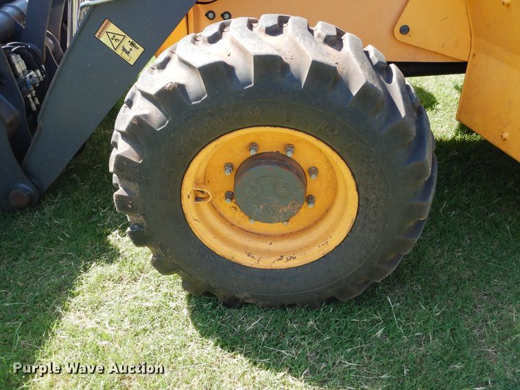 image for item DH3507 2012 Volvo BL70B backhoe