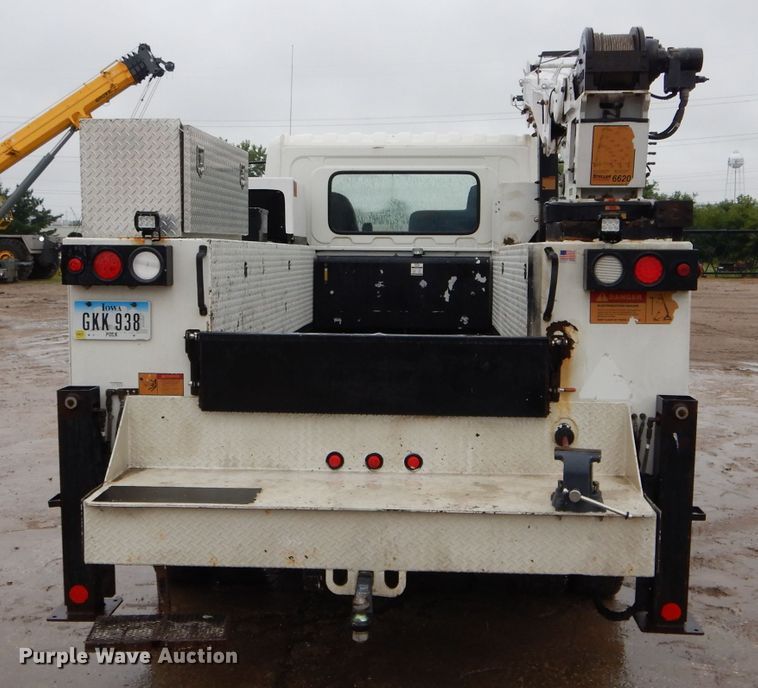 image for item DH6097 2007 Hino 258 service truck with crane