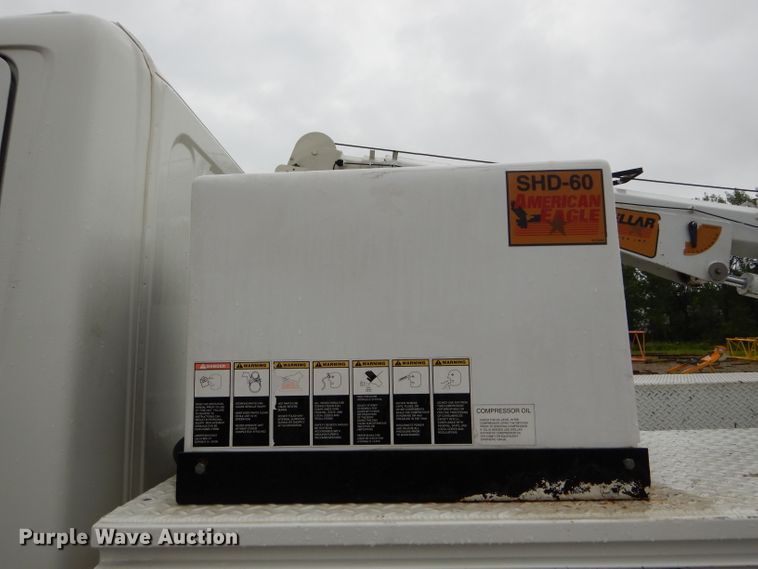 image for item DH6097 2007 Hino 258 service truck with crane