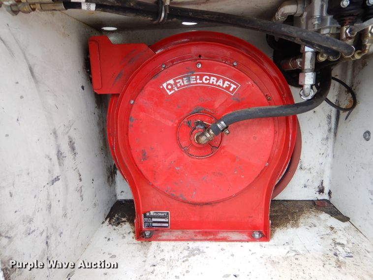 image for item DH6097 2007 Hino 258 service truck with crane