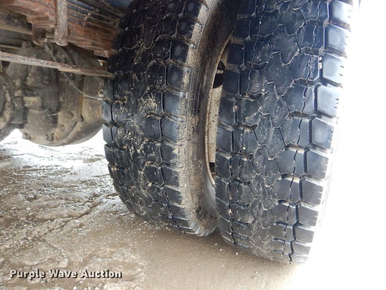 image for item DH6097 2007 Hino 258 service truck with crane