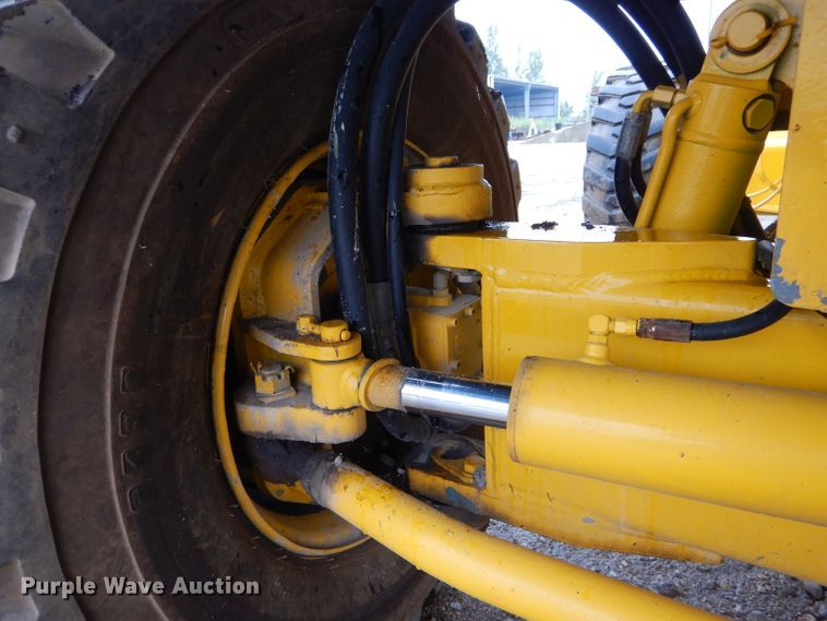 image for item DH6098 1999 Terex TB60 boom lift