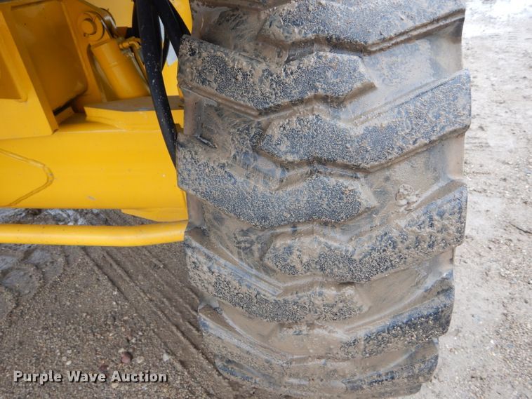 image for item DH6098 1999 Terex TB60 boom lift