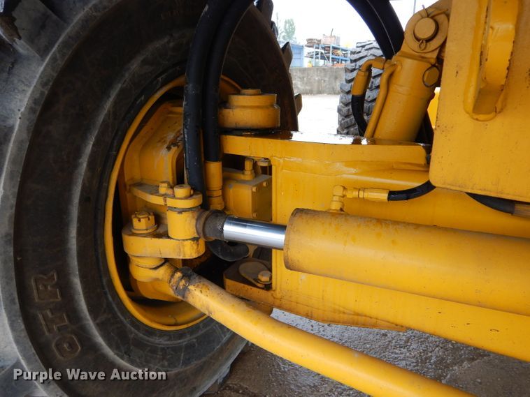 image for item DH6099 Terex TB60 boom lift