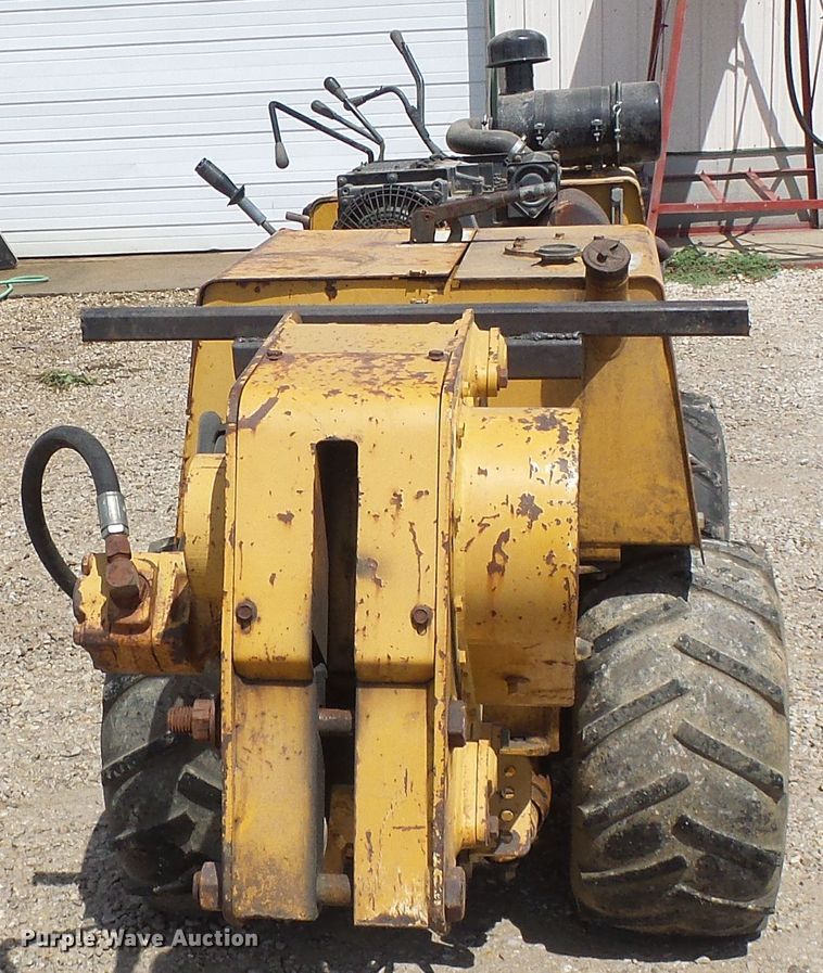 image for item DI0611 Vermeer LM42 vibratory cable plow