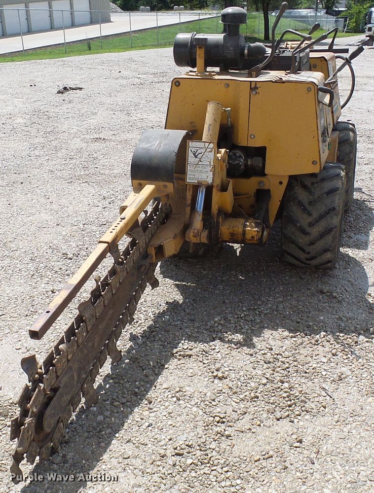 image for item DI0611 Vermeer LM42 vibratory cable plow