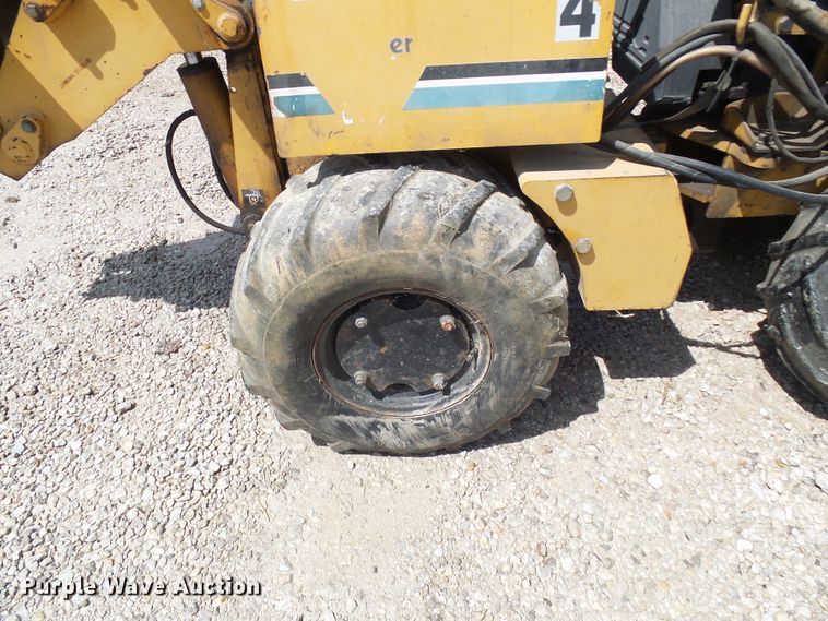 image for item DI0611 Vermeer LM42 vibratory cable plow