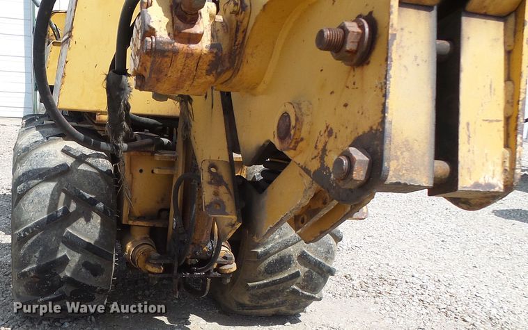 image for item DI0611 Vermeer LM42 vibratory cable plow