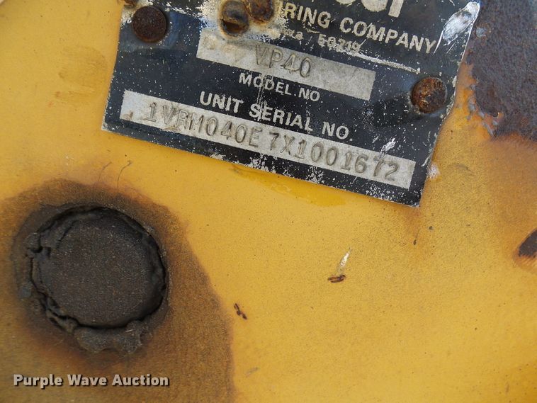 image for item DI0611 Vermeer LM42 vibratory cable plow