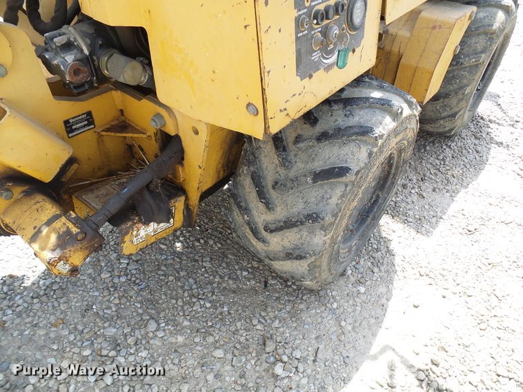 image for item DI0611 Vermeer LM42 vibratory cable plow